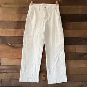 American Eagle Women's Super High-Rise Baggy Wide Leg Cargo Jeans